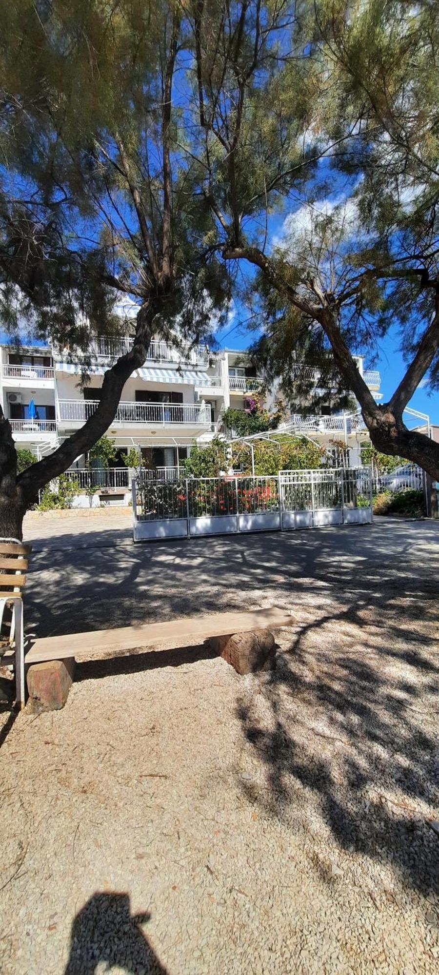 Apartments Ana Bilota Seget Vranjica Exteriör bild